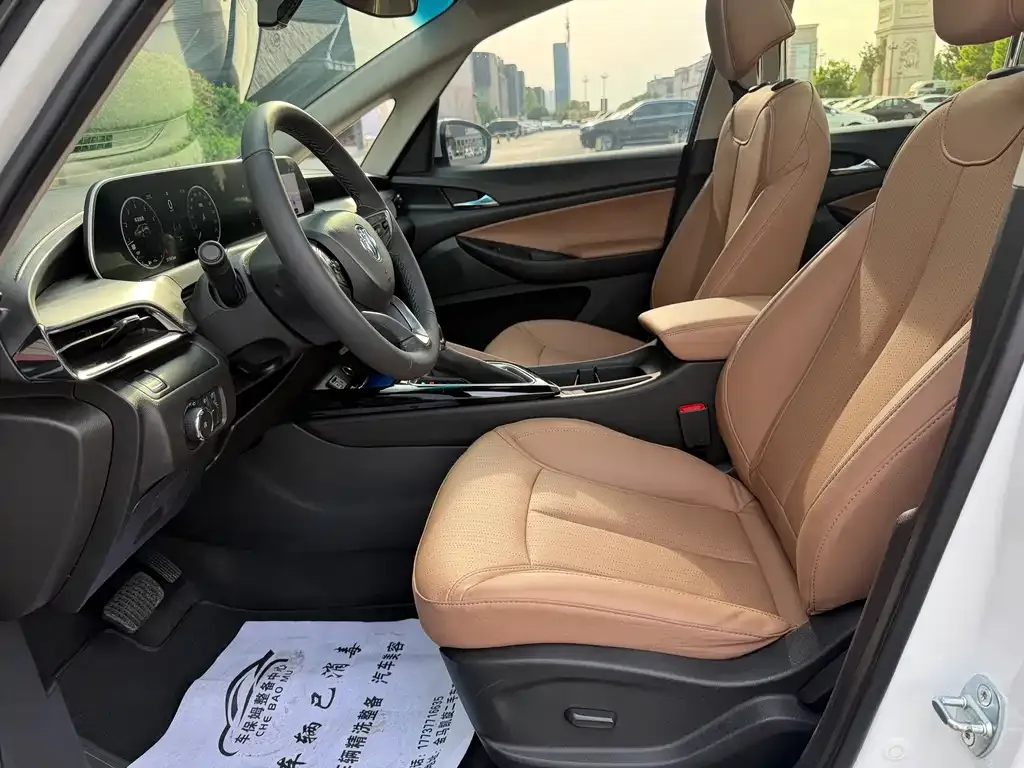Buick GL6 2023 из CN, фото 3