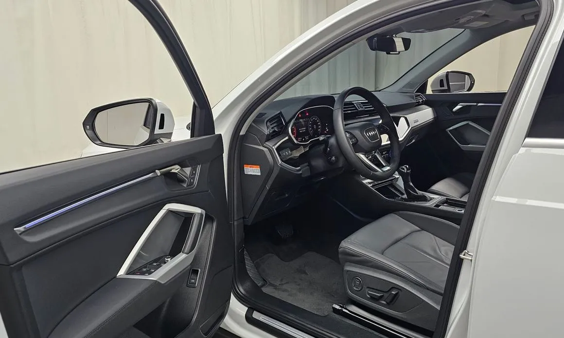 Audi Q3 2025 из KR, фото 7