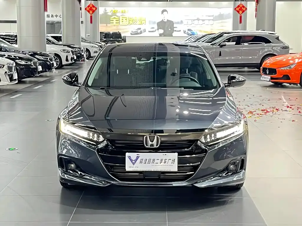 Honda Accord — фото 2