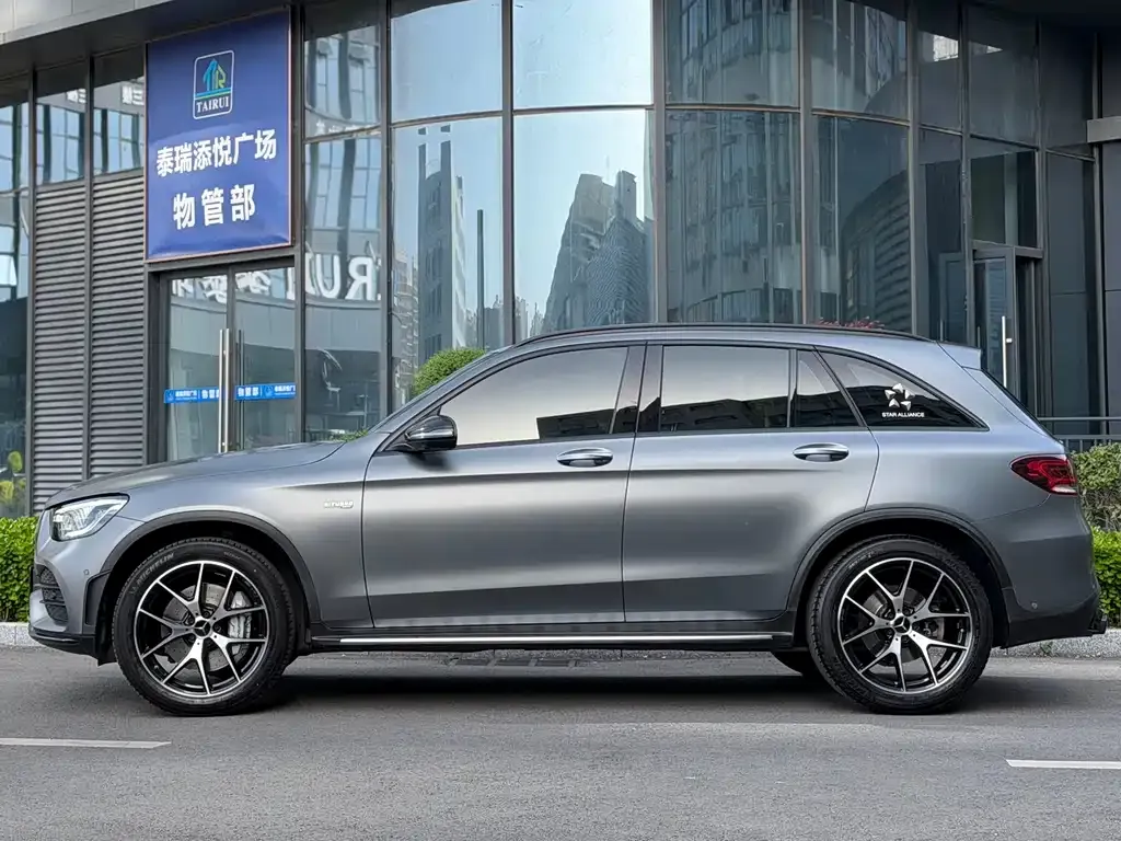 Mercedes-Benz GLC AMG 2023 из CN, фото 4