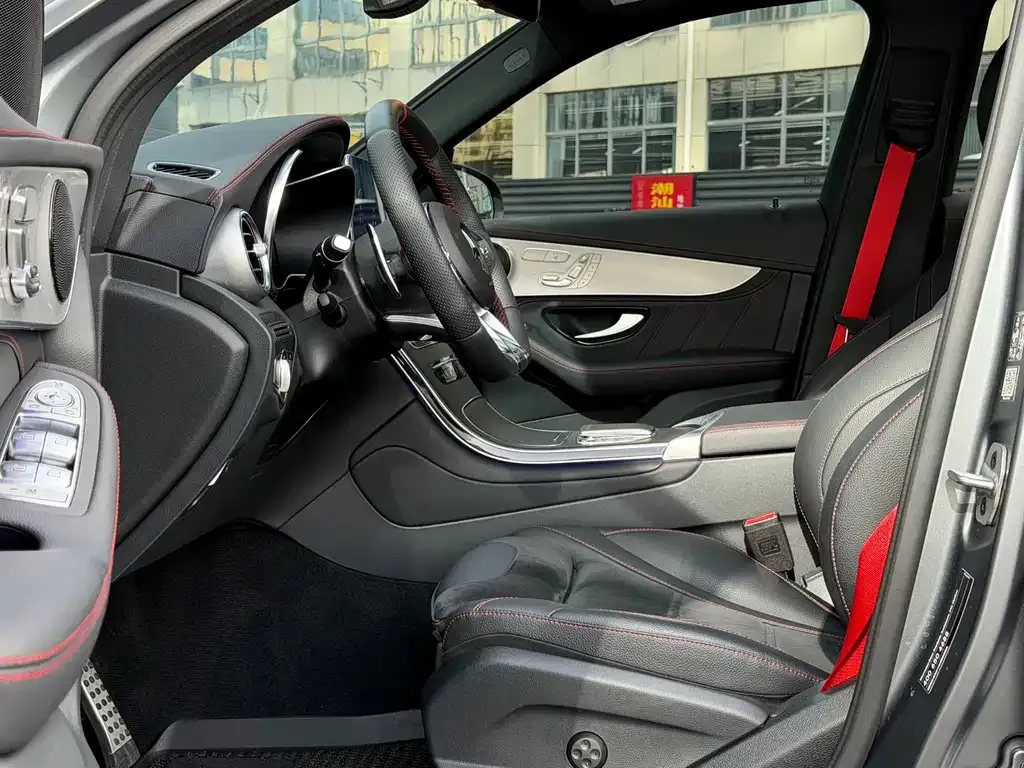 Mercedes-Benz GLC AMG 2023 из CN, фото 5