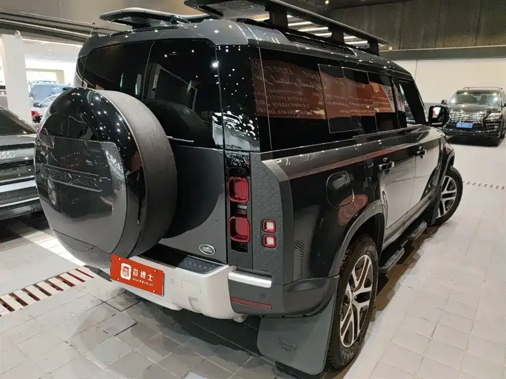 Land Rover Defender — фото 2