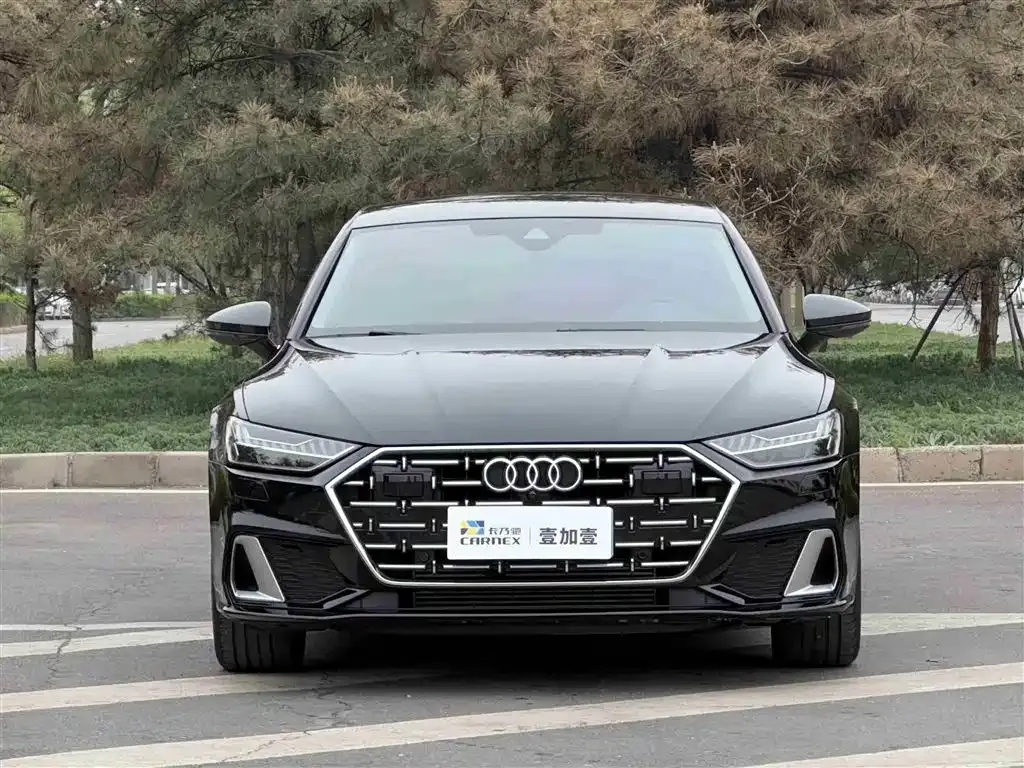 Audi A7L — фото 10