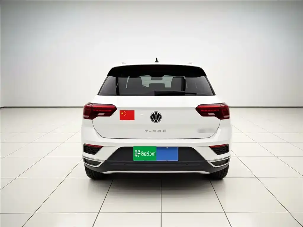 Volkswagen T-Roc — фото 2