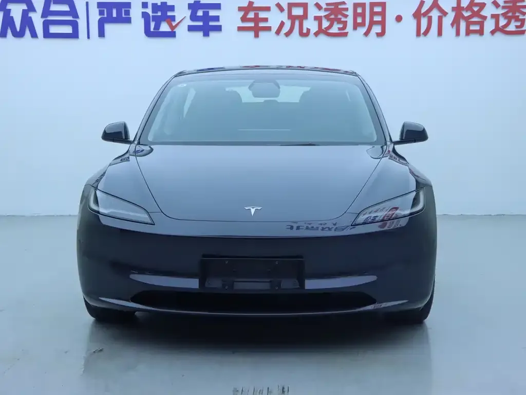 Tesla Model 3 — фото 8