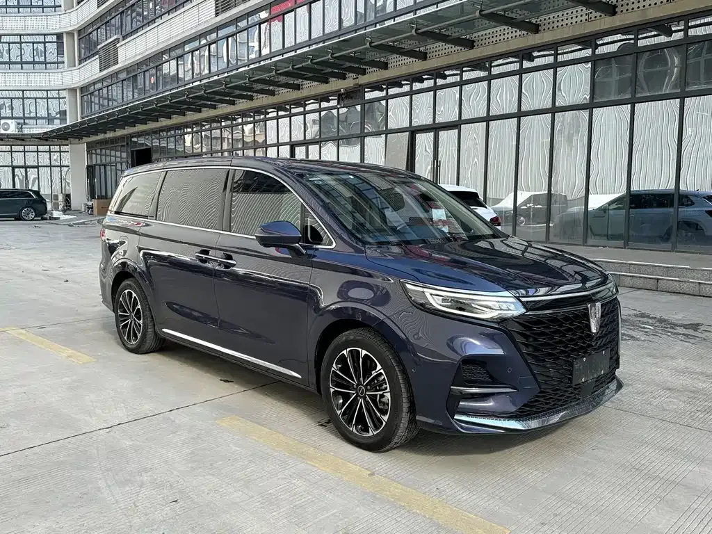 Roewe iMAX8 — фото 8