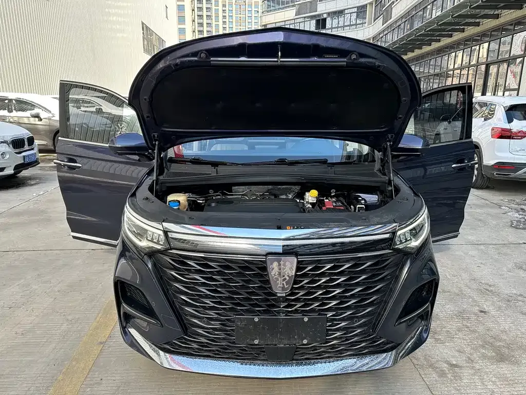 Roewe iMAX8 — фото 9