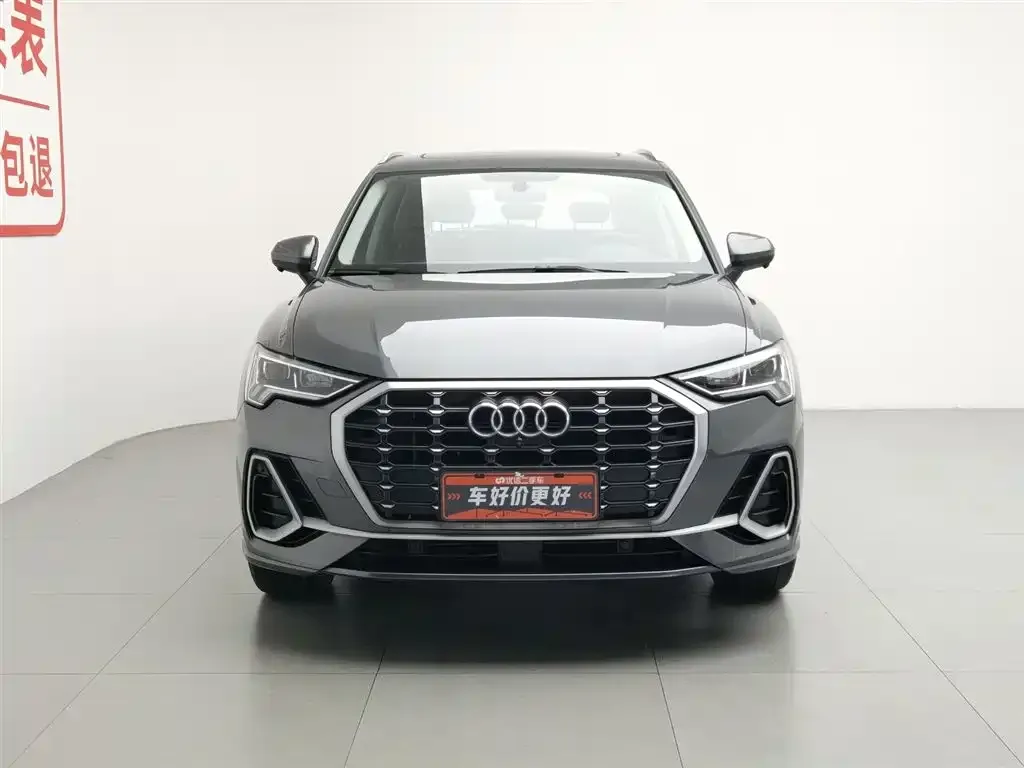 Audi Q3 — фото 10