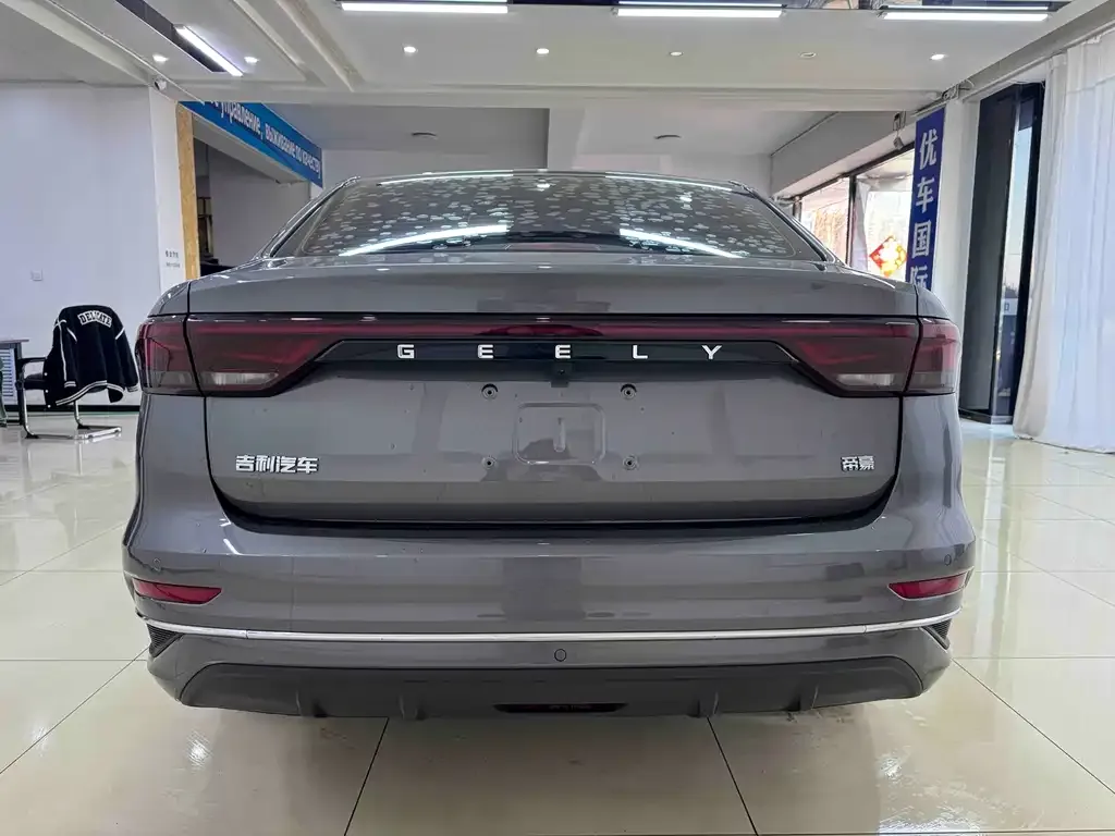 Geely Emgrand 2022 из CN, фото 2