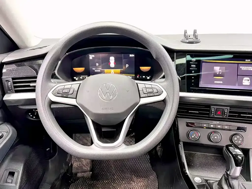 Volkswagen Passat — фото 9