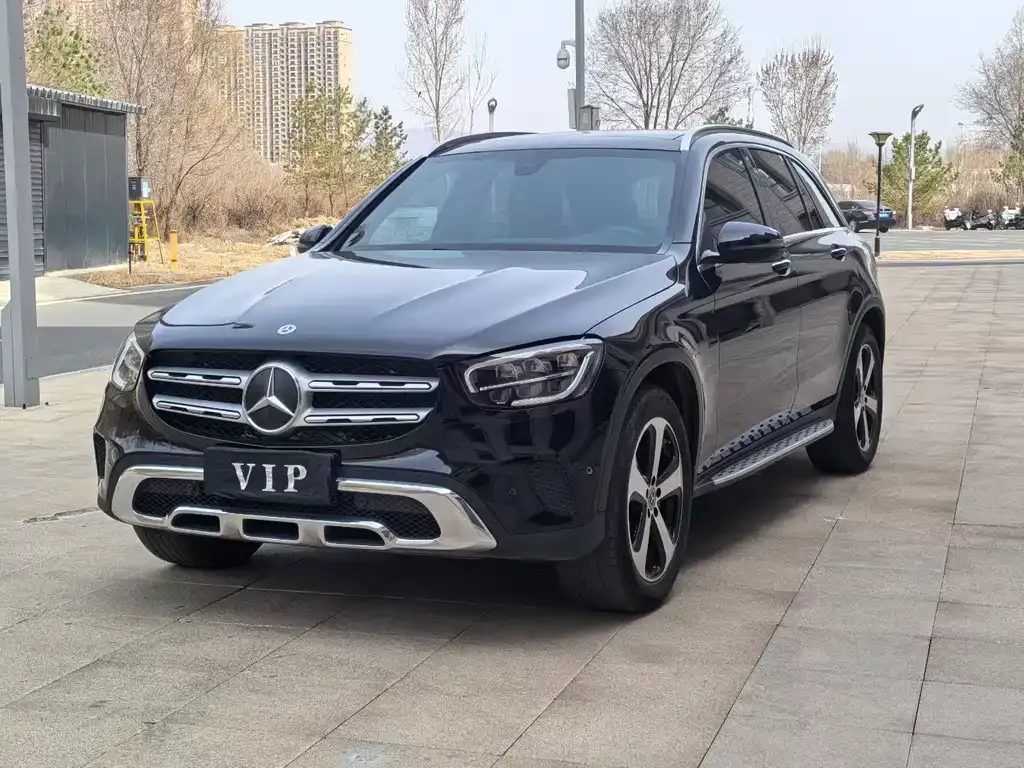 Mercedes-Benz GLC — фото 1
