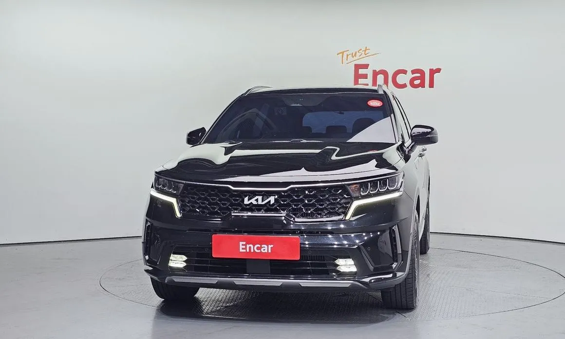 Kia Sorento — фото 5