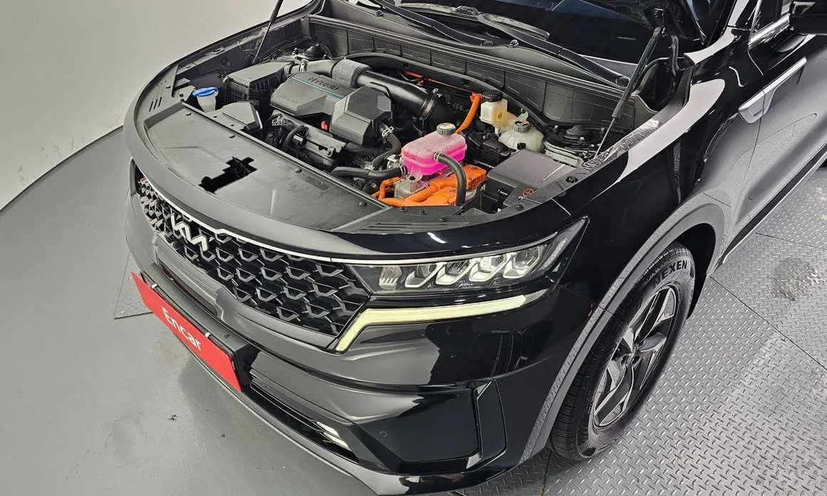 Kia Sorento — фото 8