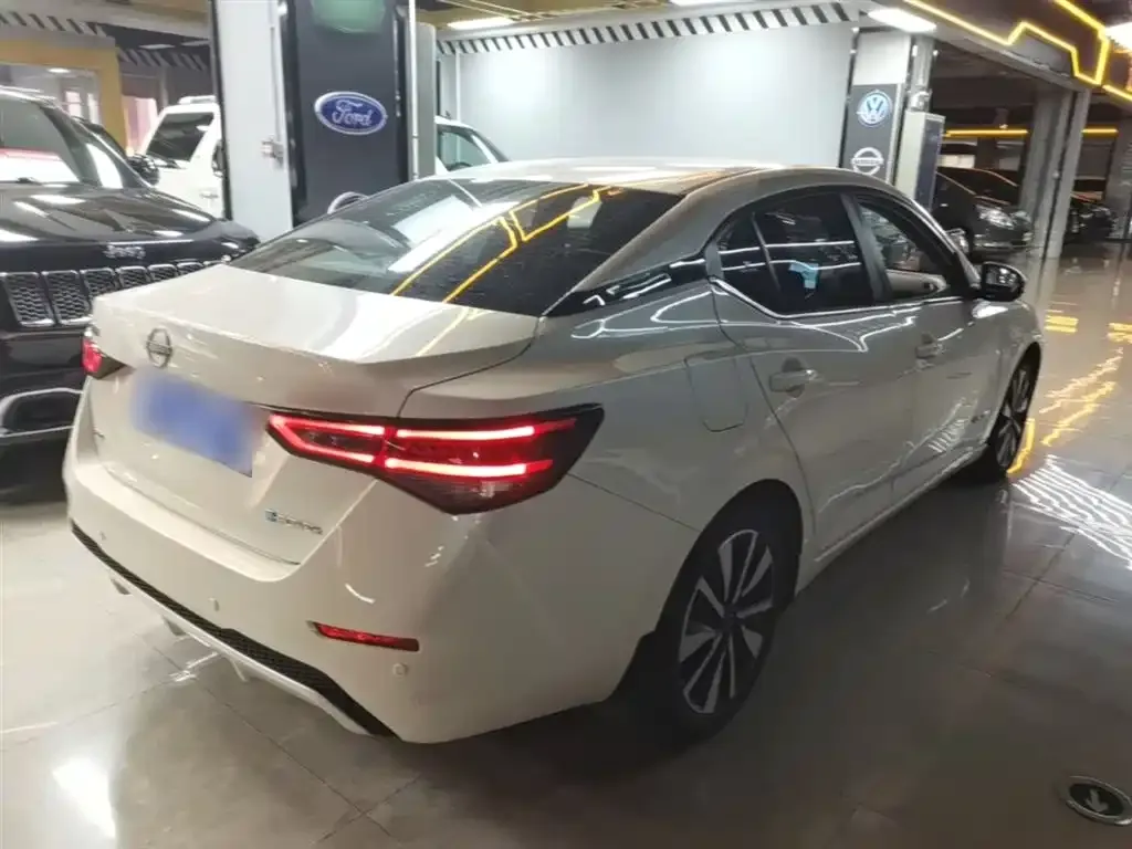 Nissan Sylphy 2022 из CN, фото 9