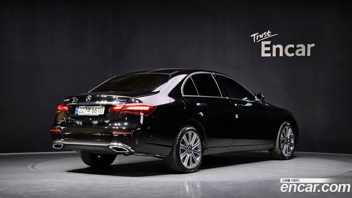 Mercedes-Benz E-Class 2023 из KR, фото 3
