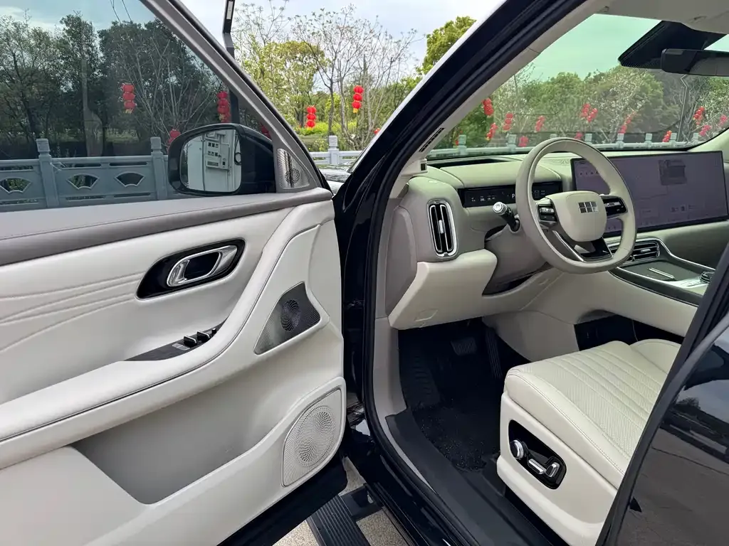 Geely Galaxy M9 2025 из CN, фото 7
