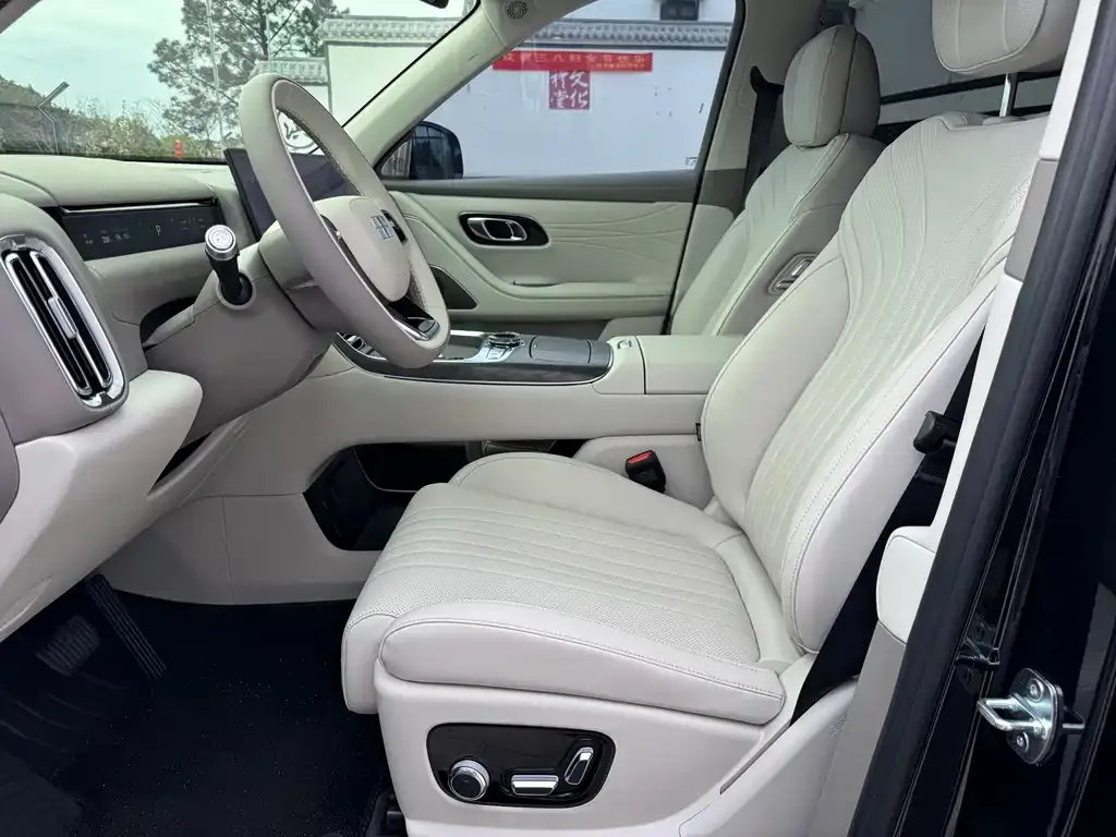 Geely Galaxy M9 2025 из CN, фото 2