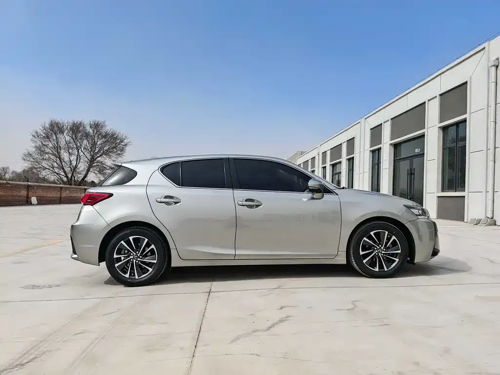 Lexus CT 2021 из CN, фото 6