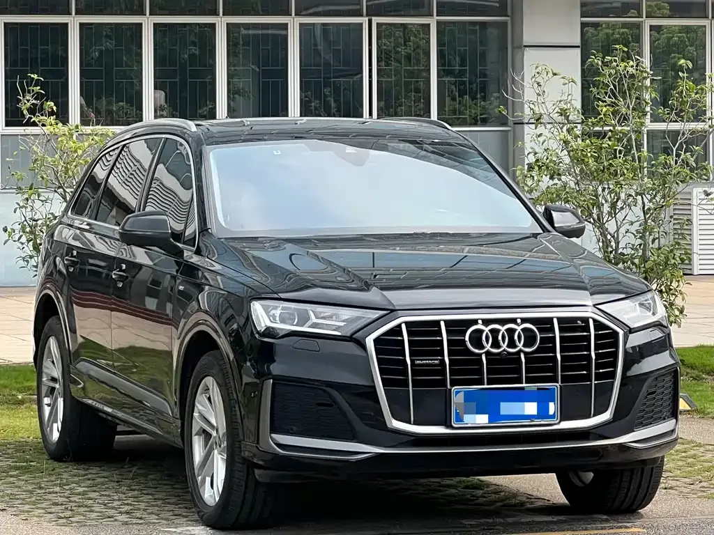 Audi Q7 — фото 4