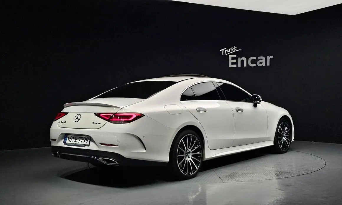 Mercedes-Benz CLS-Class — фото 8