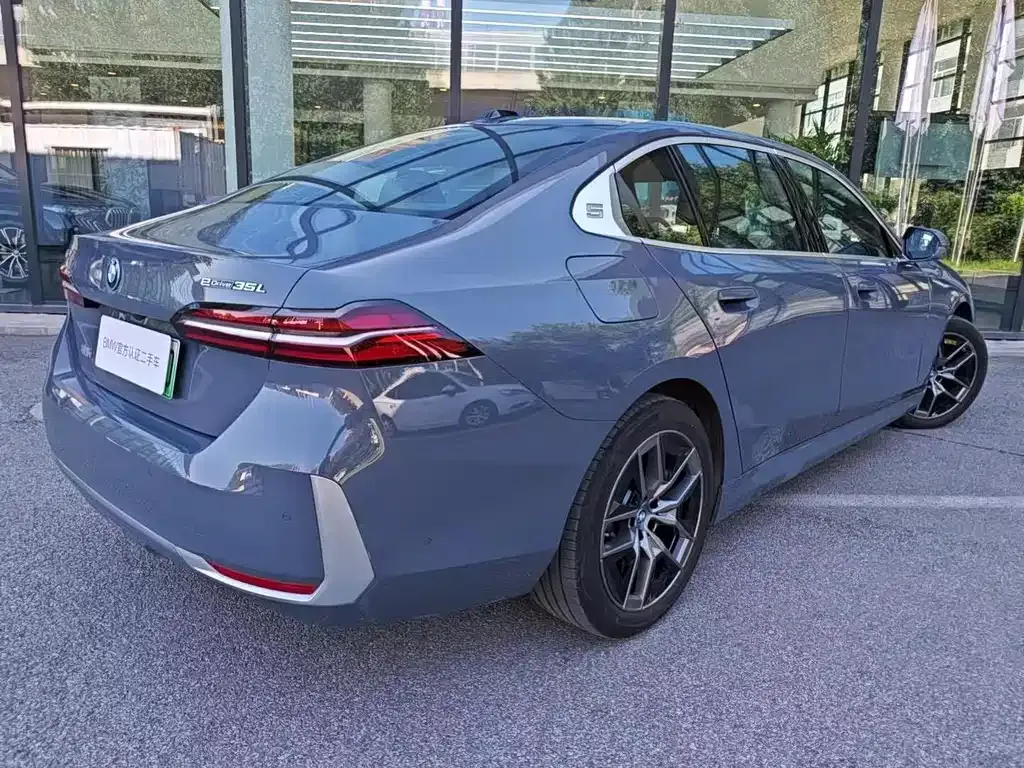 BMW i5 2024 из CN, фото 6