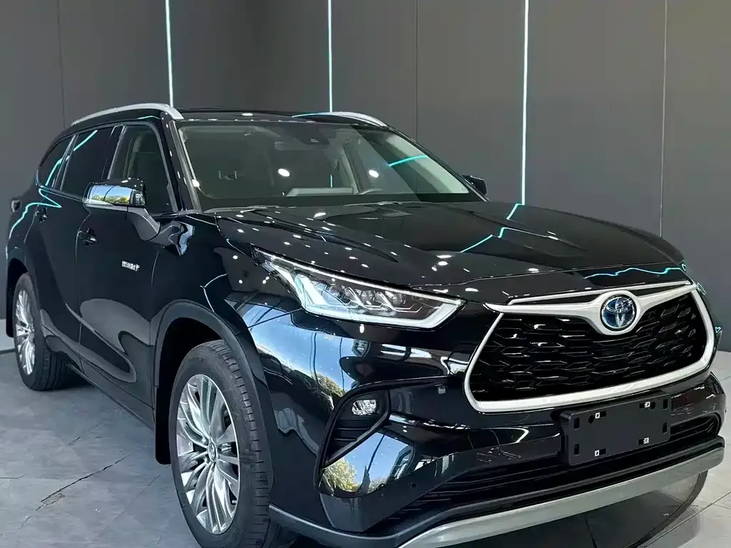 Toyota Highlander — фото 5