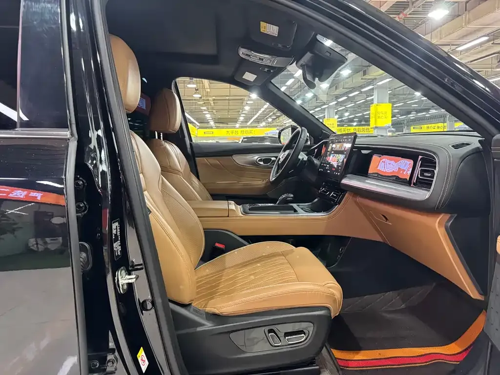 GAC Motor Trumpchi GS8 — фото 5