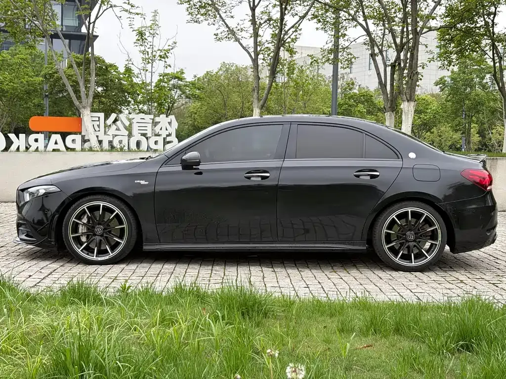 Mercedes-Benz A-Class AMG — фото 9