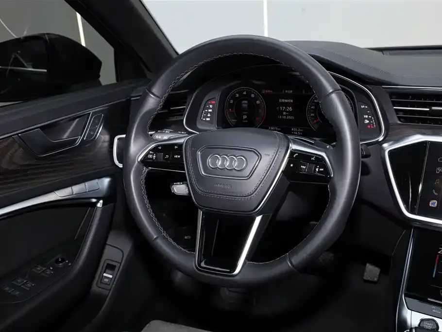 Audi A6L — фото 5
