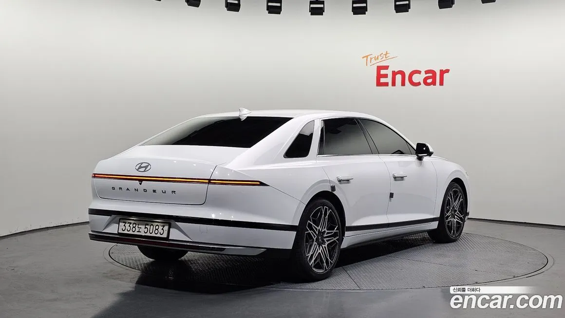 Hyundai Grandeur 2023 из KR, фото 7