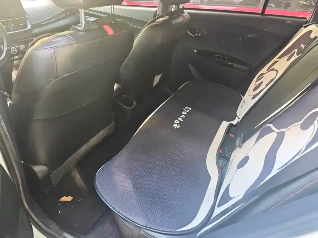 Toyota Yaris L 2022 из CN, фото 4
