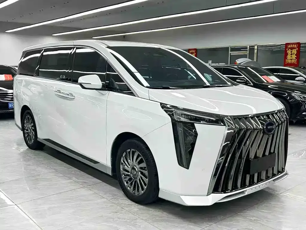 GAC Motor Trumpchi M8 — фото 3