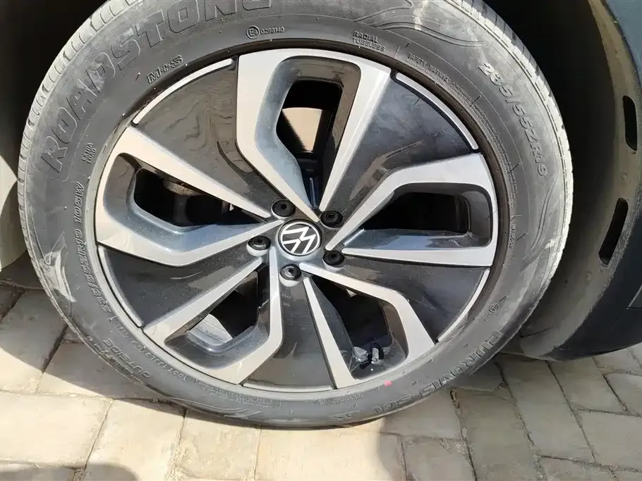 Volkswagen ID.4 X 2023 из CN, фото 10