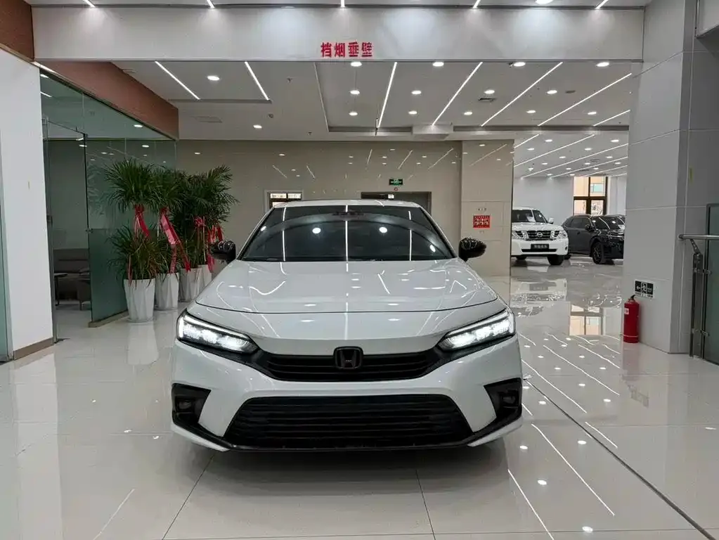 Honda Civic — фото 2