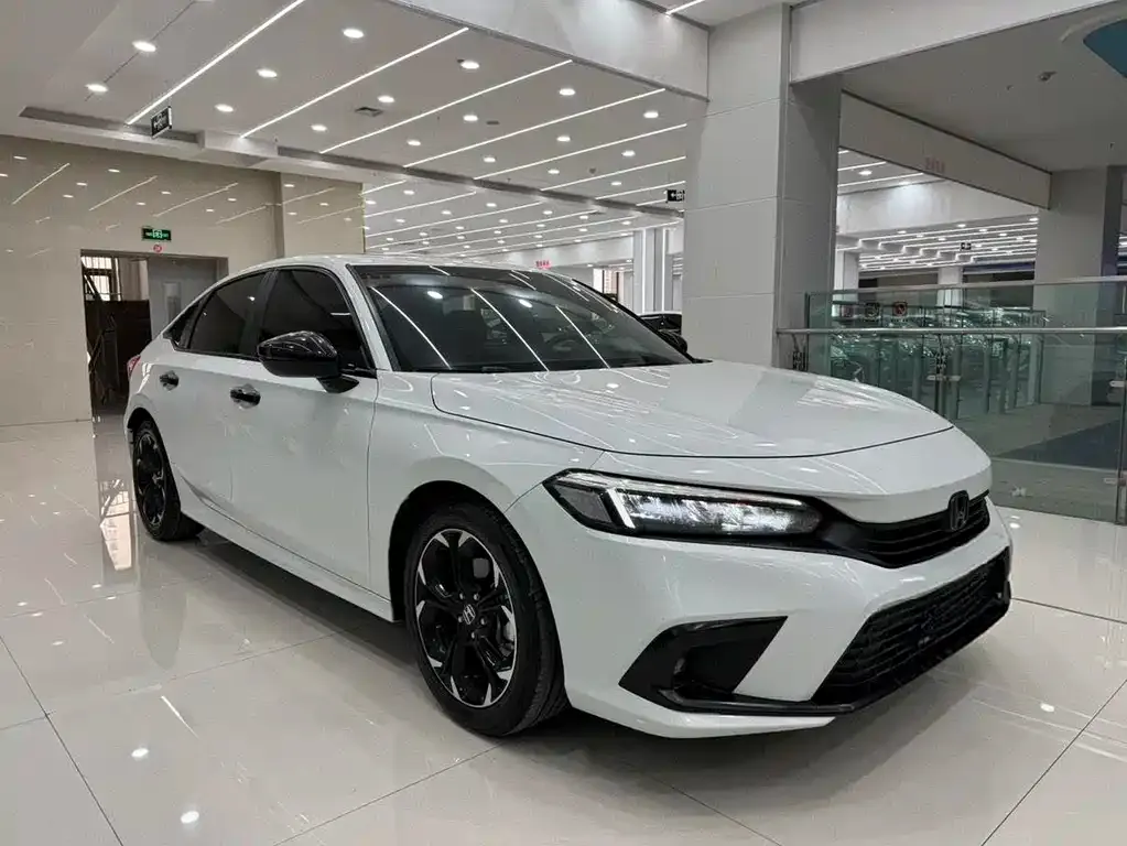 Honda Civic — фото 5