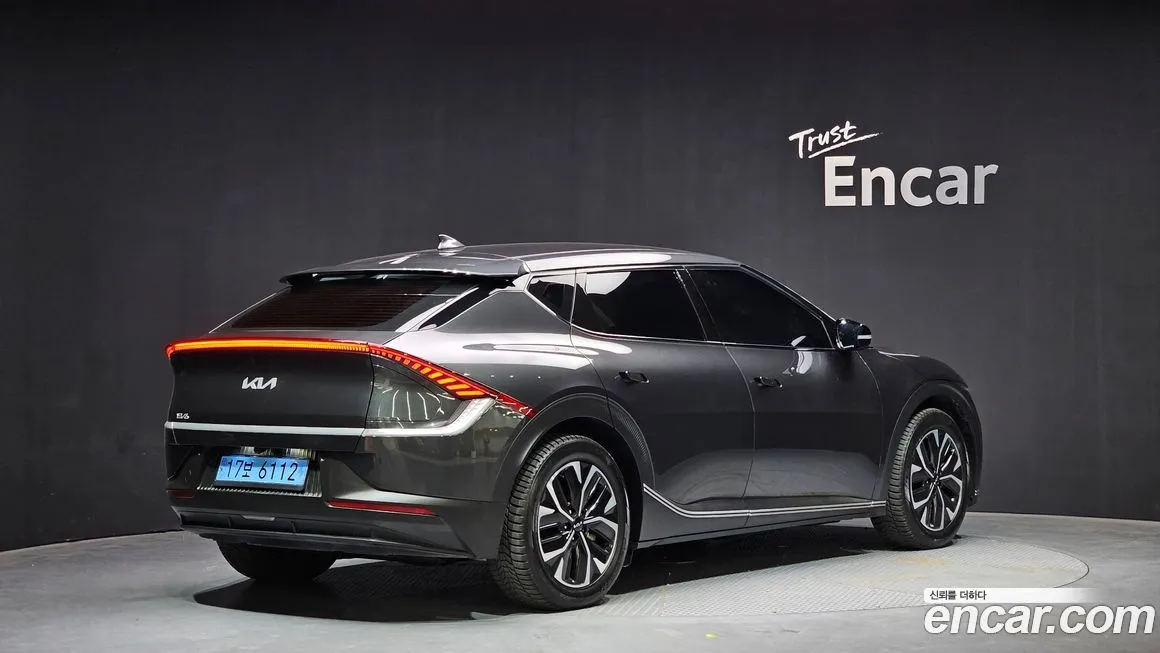 Kia EV6 — фото 7