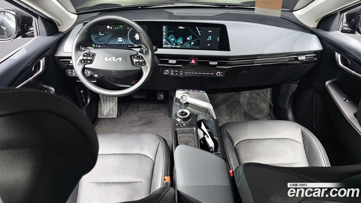 Kia EV6 — фото 8