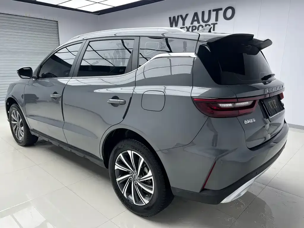 Geely Vision X6 — фото 10