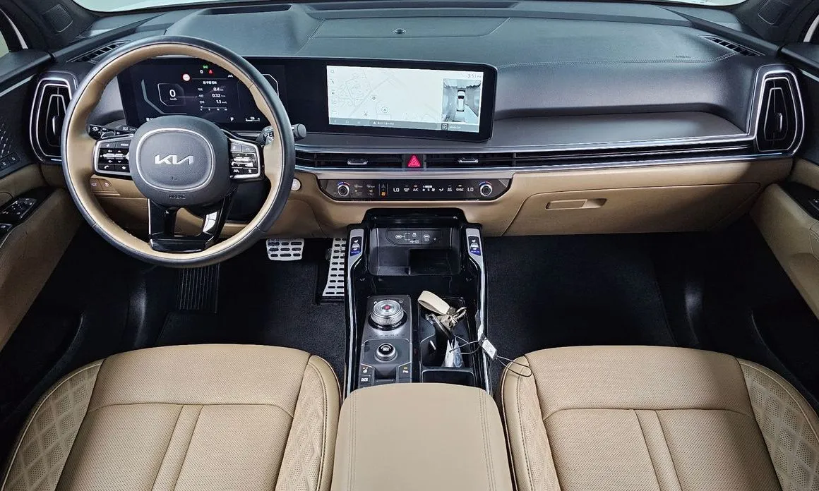 Kia Sorento — фото 10