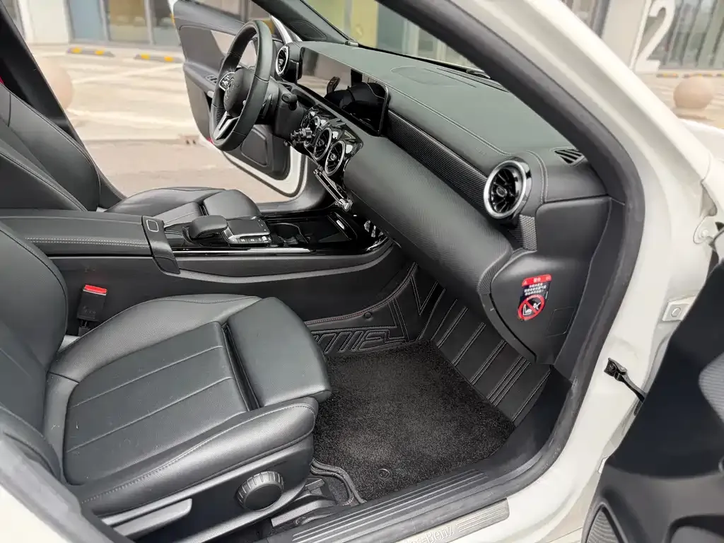 Mercedes-Benz A-Class 2021 из CN, фото 5