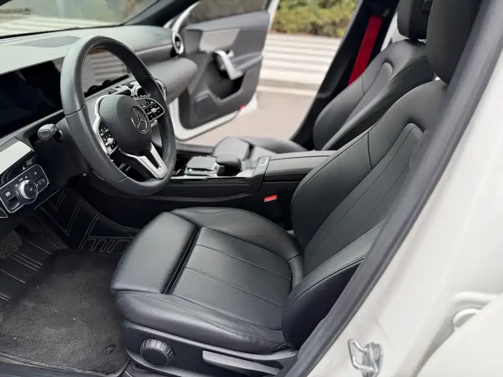 Mercedes-Benz A-Class 2021 из CN, фото 4
