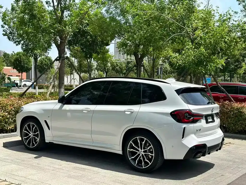 BMW X3 — фото 8