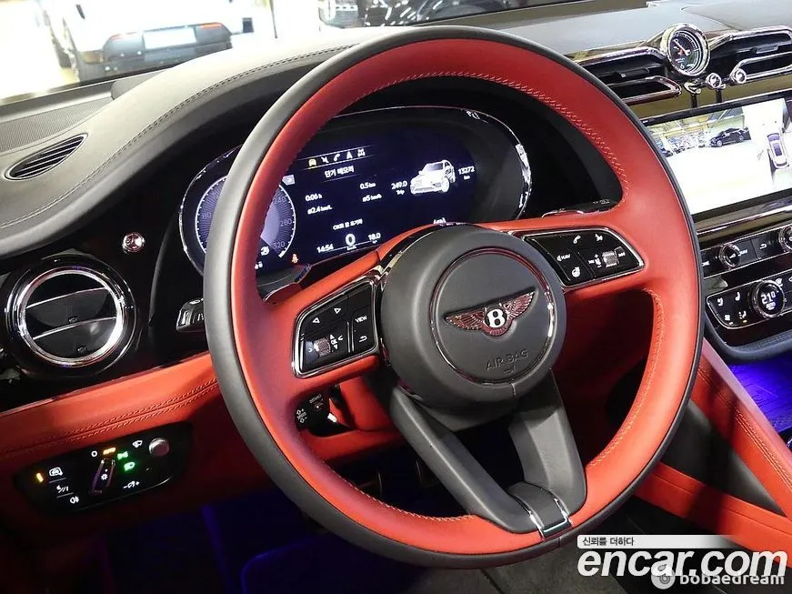 Bentley Bentayga 2023 из KR, фото 4