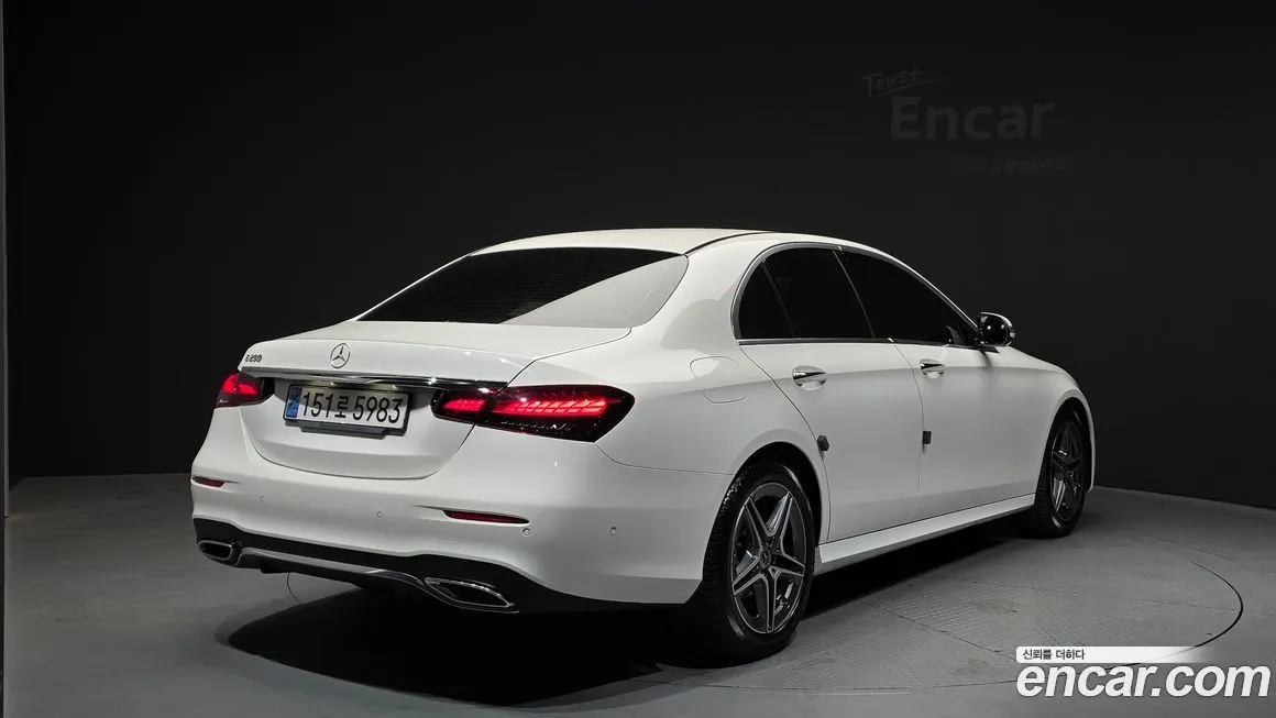 Mercedes-Benz E-Class 2023 из KR, фото 10