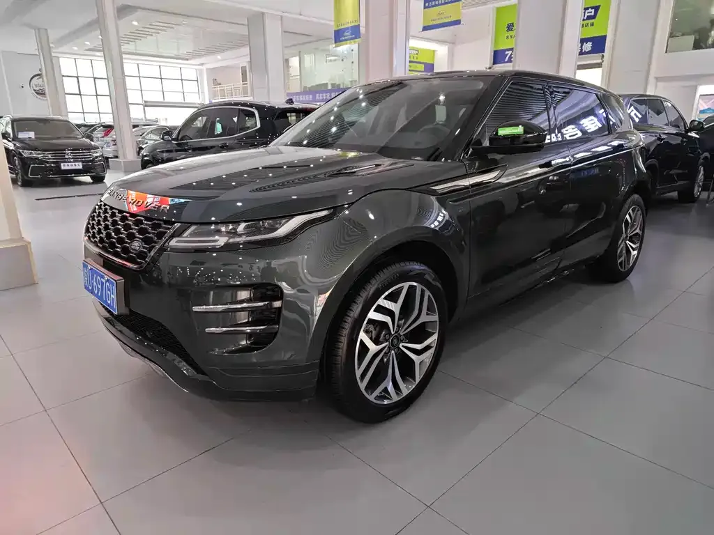 Land Rover Evoque — фото 1