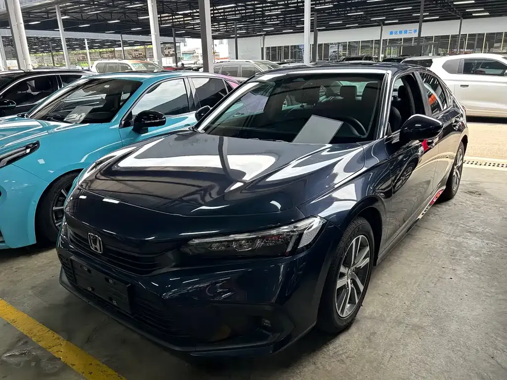 Honda Civic — фото 1