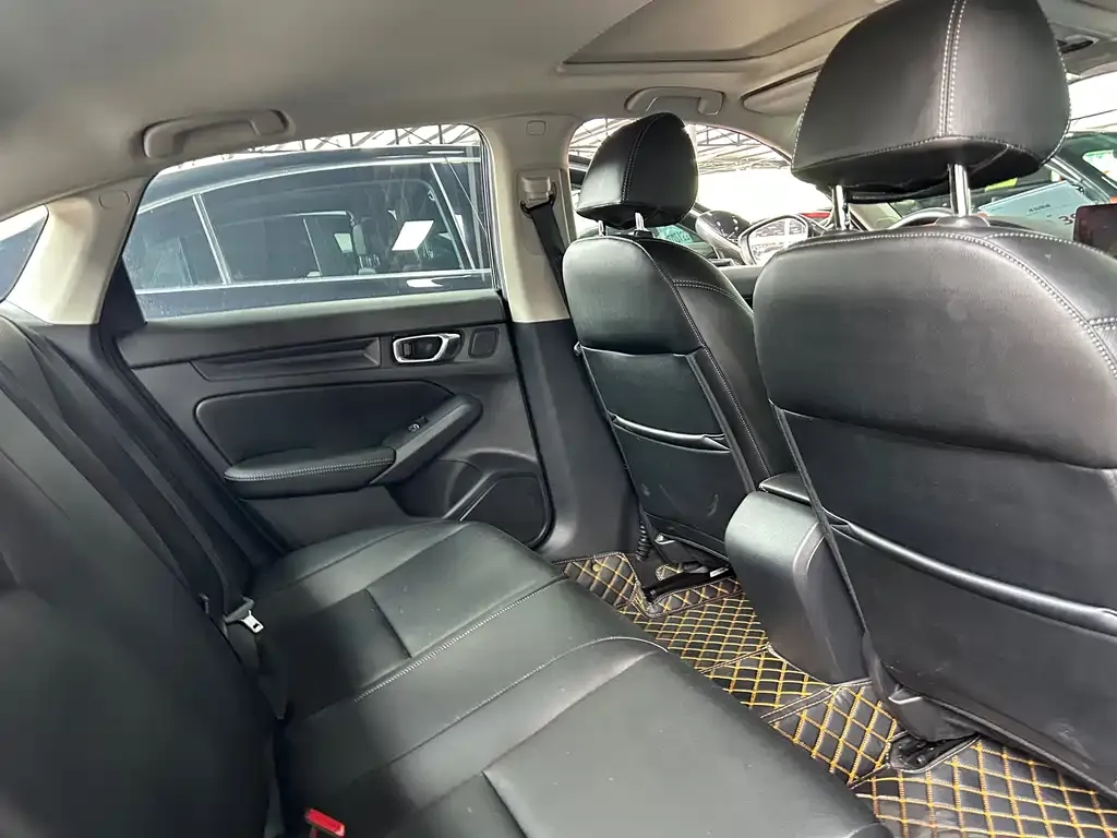 Honda Civic — фото 2
