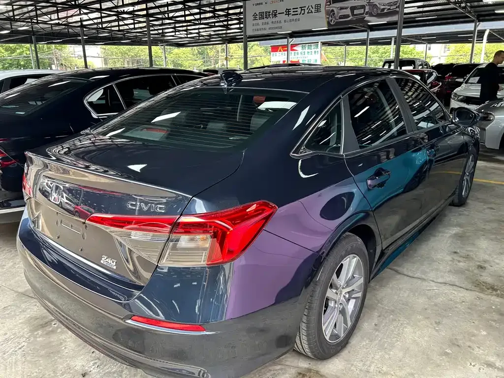 Honda Civic — фото 9
