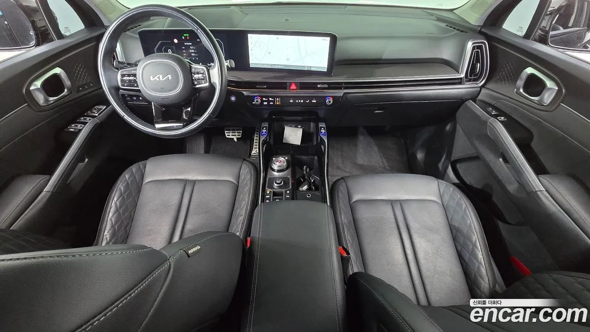 Kia Sorento — фото 9