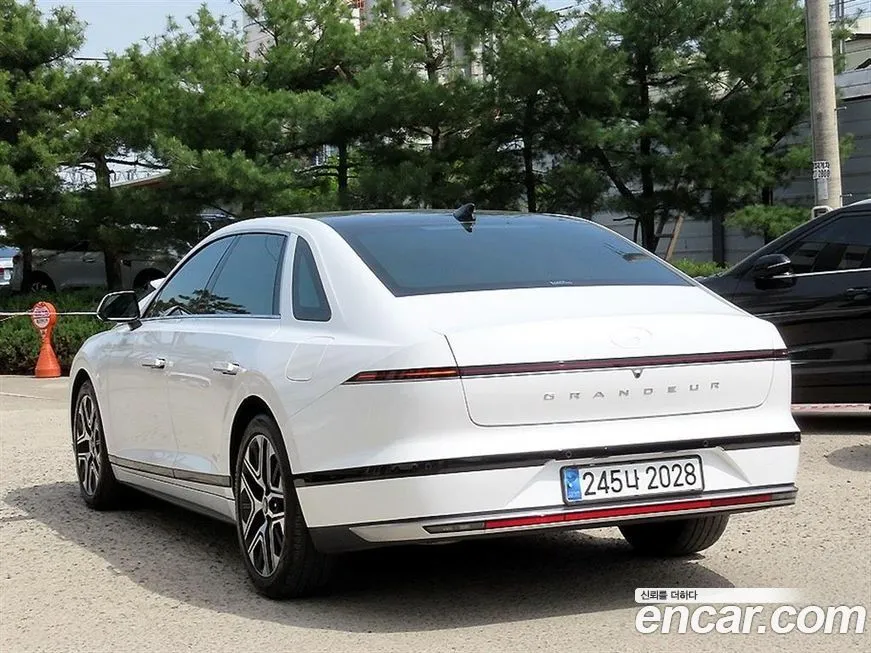 Hyundai Grandeur 2023 из KR, фото 8